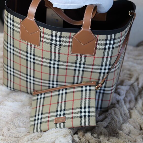 Large London Tote Bag - Burberry - Picture 9 of 11